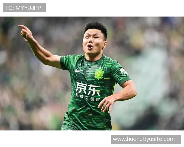 方昊长传单刀机会被铲失国安后场传球失误引发险情 方昊长传单刀机会被铲失国安后场传球失误引发险情